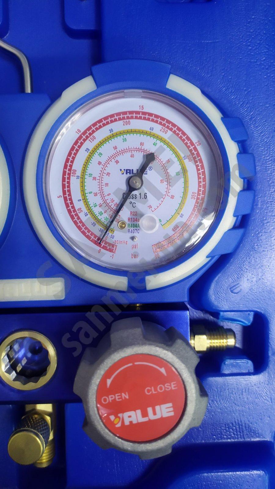 Манометричний колектор у кейсі VALUE VMG-2-R22-B