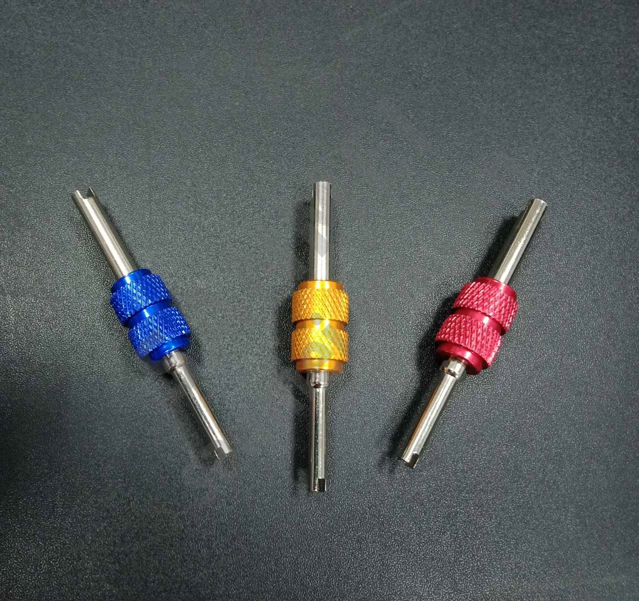 Ключ для выкрутки золотников