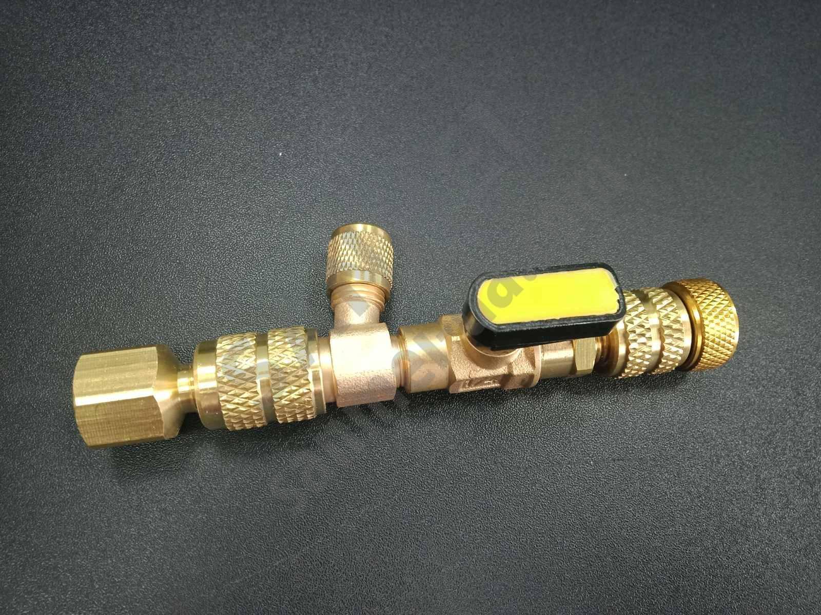 Съемник для замены клапанов/ниппеля под давлением